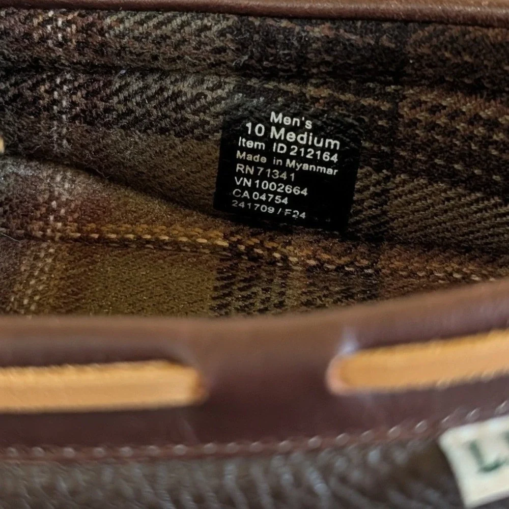 L. L Bean Men's Handsewn Slippers  Flannel-Lined Brown Leather Size 10